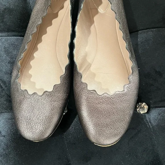 Chloe Shimmering Silver Scalloped Flats - Picture 5 of 14